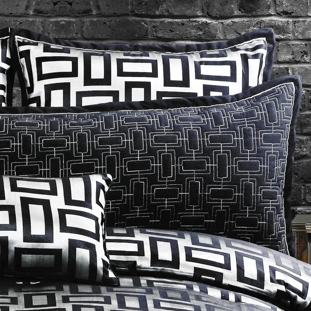 Bed Comforter Set, 5-Piece, 100% Polyester, 1 Double Sham, 2 Standard Shams, 1 Filled Decorative Pillows, Bed Sheet - Vibrant Variety Store